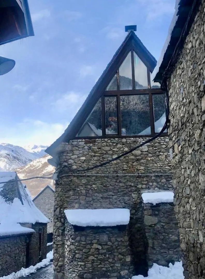 Holiday home Chalet Aranes Santa Maria Cerca De Baqueira-Beret By Eth Floc Tredos Spain