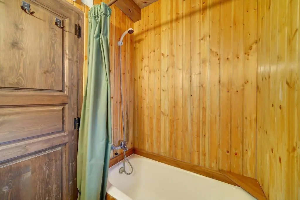Holiday home Chalet Aranes Santa Maria Cerca De Baqueira-Beret By Eth Floc Tredos Spain