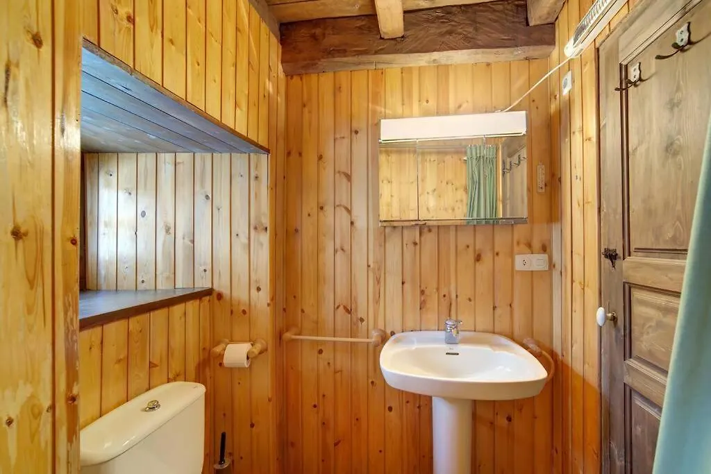 Holiday home Chalet Aranes Santa Maria Cerca De Baqueira-Beret By Eth Floc Tredos